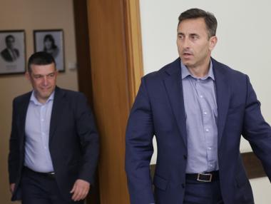 Румен Спецов остава начело на НАП при служебното правителство