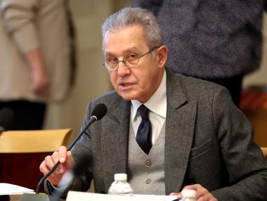 Предизборно великденските добавки станаха 100 лв.