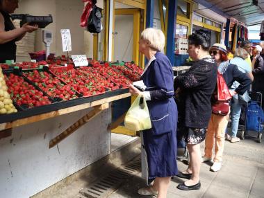 Годишната инфлация в България се забави до 3%