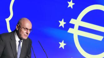 Управителят на БНБ очерта „по-вероятния сценарий“ за влизане в еврозоната