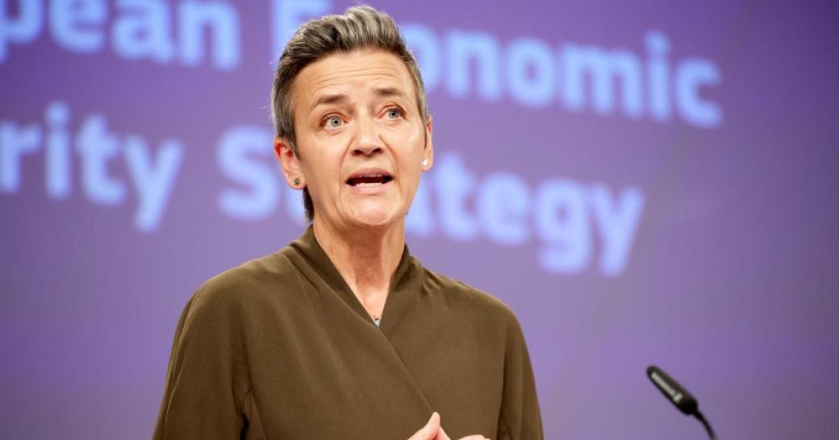 Сливанията на големи телекомуникационни компании в Европа ще намалят конкуренцията