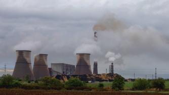 Вечерни новини: Справедливият преход на Кюстендил; Трусове при влаковите поръчки