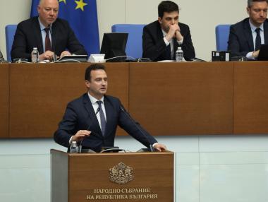 НС нареди на енергийния министър да предоговори споразумението с „Боташ“