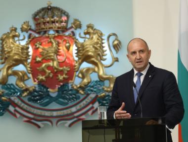 Президентът назначи Главчев и за служебен външен министър