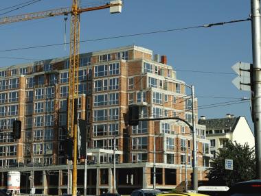 Кредитирането бумти: Жилищните заеми се увеличават с 23%