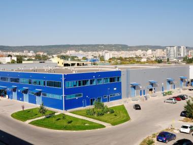 Lion’s Head купи три логистични парка в България в рекордна сделка