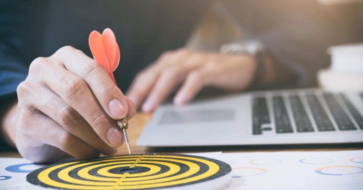 Александър Николов е консултант и треньор, който вече 13 г.