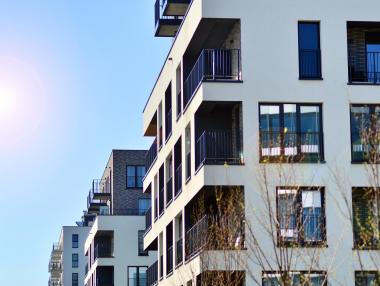 Имотните сделки в Европа се сринаха до 13-годишно дъно