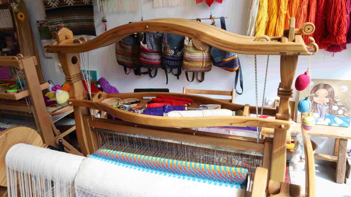 Gallery :: Photo 1 :: Irena's weaving workshop and her mission to preserve this Bulgarian handcraft (gallery)}