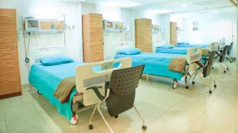 Идва ли времето и частните болници да правят търгове за лекарства?