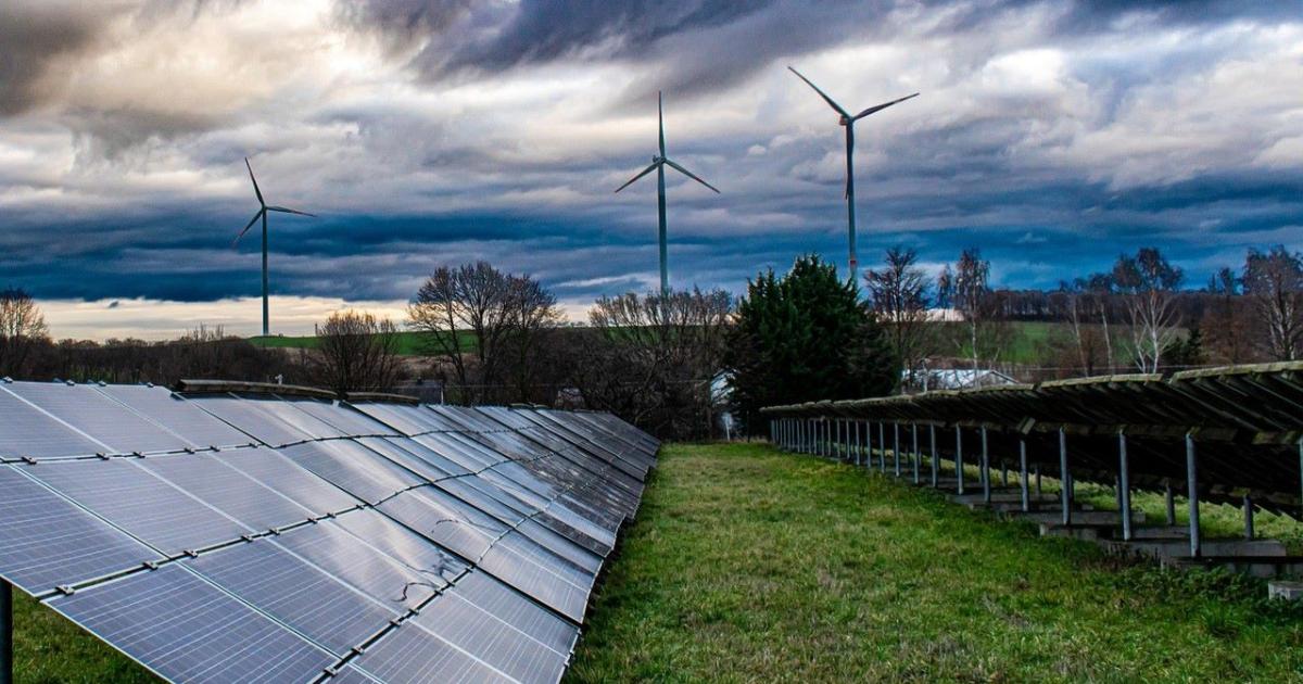 Американският софтуерен гигант Microsoft подписа сделка за 10 милиарда долара,