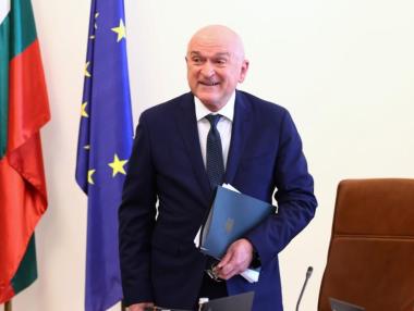 Главчев даде решението на МС за частната детска болница на ДАНС и прокуратурата
