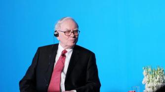 Излезе ли AI джинът от бутилката? Уорън Бъфет и 100-годишният въпрос без отговор