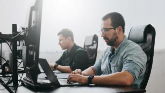 Умение №1, което ще ви помогне да не загубите работата си заради AI