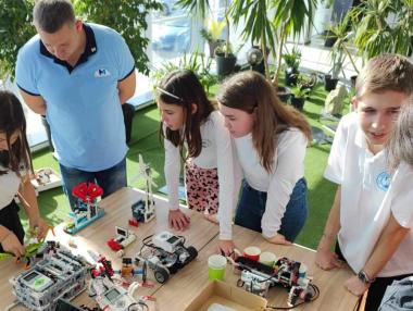 Шуменското училище, което успешно прилага иновациите в образованието