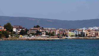 Огромен ваканционен комплекс ще се появи на Попския плаж