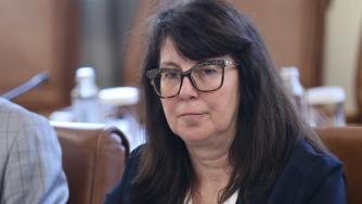 Здравният министър уволни директора на компанията за националната детска болница