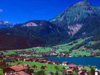 Още една дестинация в Европа обмисля такса за туристи