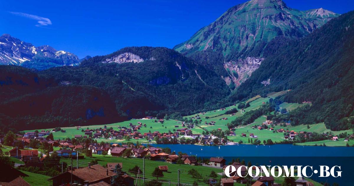 Докато Венеция все още се опитва да свикне с таксата,