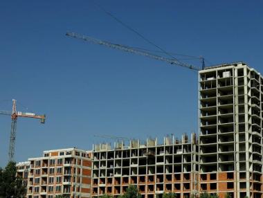 Вечерни новини: Жилищното кредитиране покори нови върхове; Fly Lili започва да лети до България