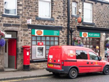 Британските кралски пощи отиват в ръцете на чужденец