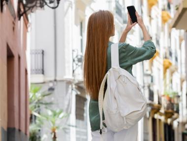 На кредит: Поколението Z пътува все повече дори и да няма пари