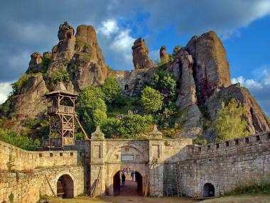 „Сезони на чудеса и незабравими моменти”: eSky започва реклама на България