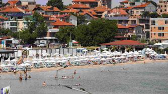 Цунами от жилищни сгради залива Бургас