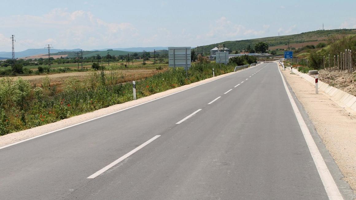 Галерия :: Снимка 2 :: АПИ завърши ремонта на пътя между Варна и Житница (галерия)}