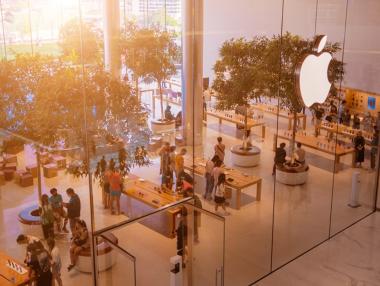 За първи път в историята стойността на марка надхвърли $1 трилион