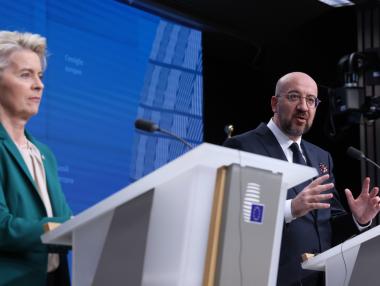 Шарл Мишел развива своя „заговор“ срещу Урсула фон дер Лайен