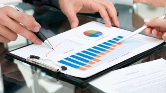 Фирмените инвестиции растат, но по-бавно и в по-малко общини