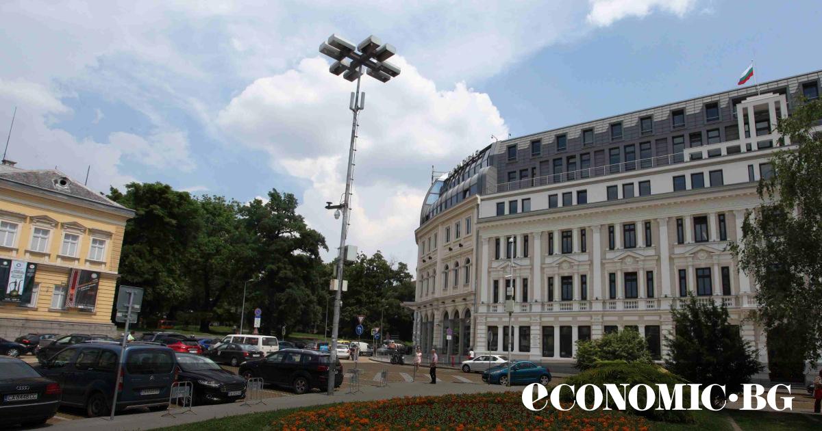 София се изкачи с шест места в класацията на Marcer