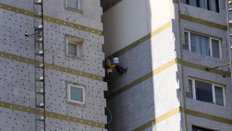 Тръгна програмата за саниране на блокове в Стара Загора, Кюстендил и Перник
