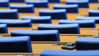 Първото заседание на новия парламент ще продължи в четвъртък