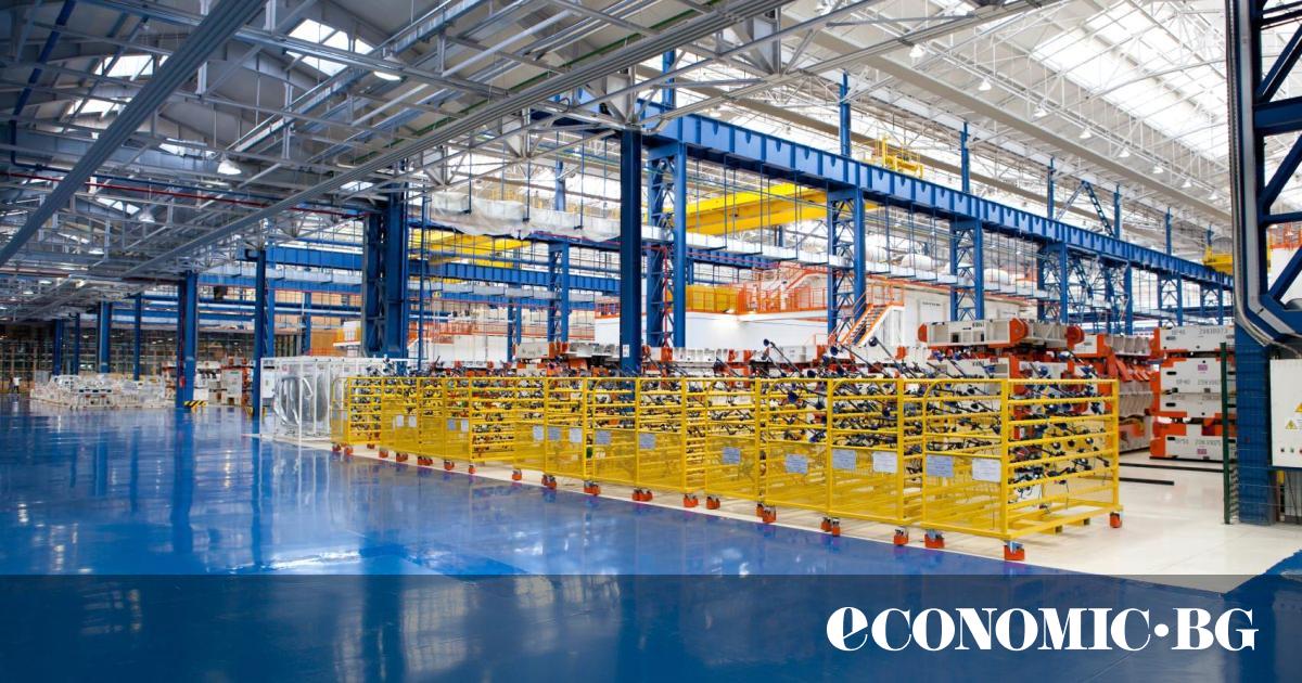 Investors who receive public subsidies through Class A and Class