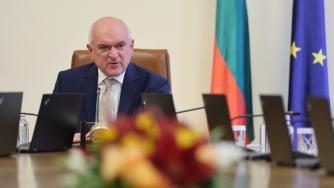 Рокадите продължават: Главчев смени и зам.-председателя на ДАТО