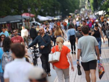 България изостава все повече от Румъния по стандарт на живот