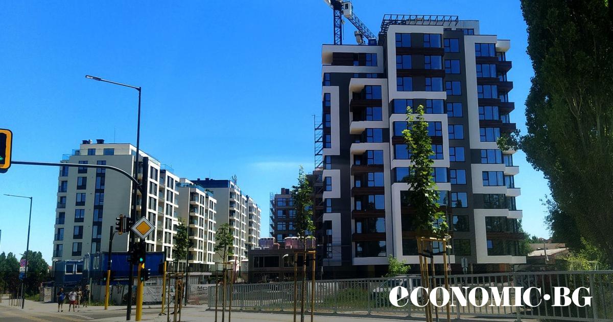 Лихвите по ипотечните заеми в България почти не мърдат за