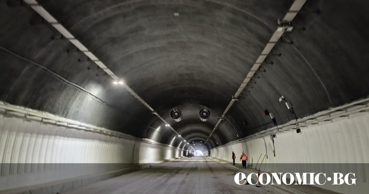 През юли се очаква да бъде пуснато движението в посока