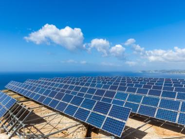 Слънчева енергия между Европа и САЩ: Най-големият интерконектор в света