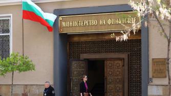 Бюджетният дефицит достигна 600 млн. лв.
