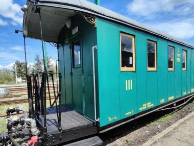БДЖ пуска влак с ретро вагони по теснолинейката (снимки)