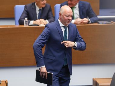 Депутатите отхвърлиха проектокабинета на ГЕРБ