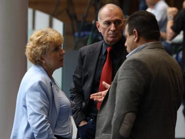 Парламентарната група „Величие“ вече не съществува