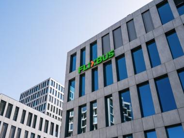 Flix привлече 1 млрд. евро инвестиция