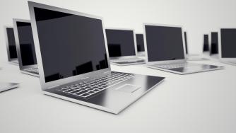 Глобалните продажби на компютри продължават да растат