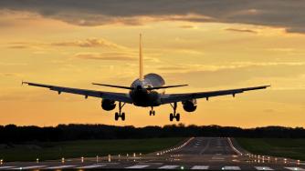 Нидерландският стартъп и плановете му за електрически самолет за 90 души