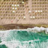 Вече и в България: Плаж предлага онлайн резервация на чадъри