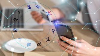 Поколението Z използва все повече астрология в инвестирането